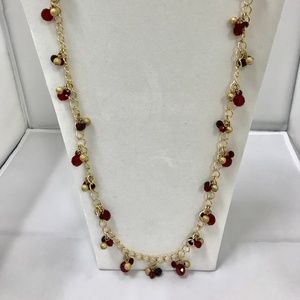 Gold Tone Necklace w/Clusters of Beads